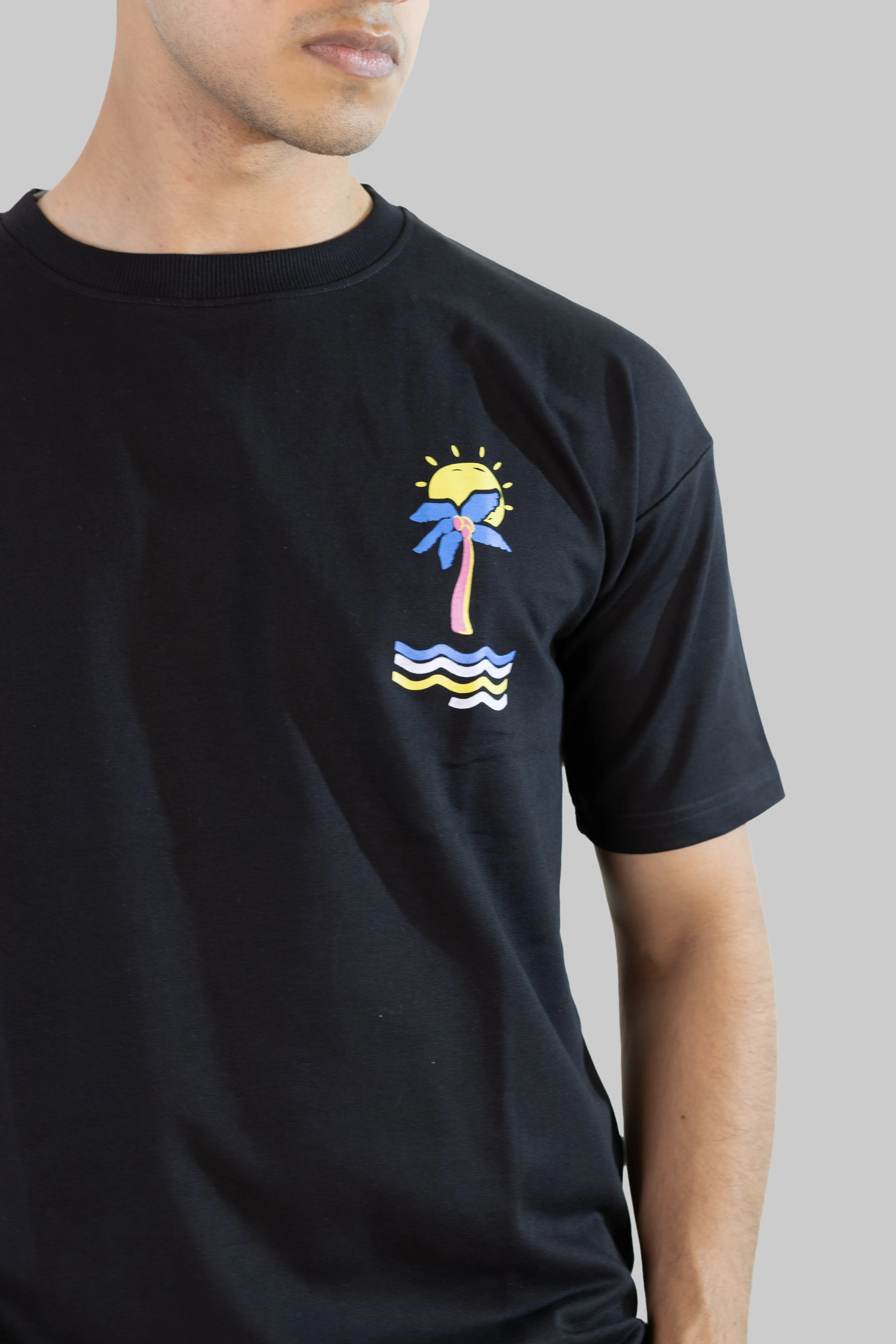 Beach head T-shirt: Black