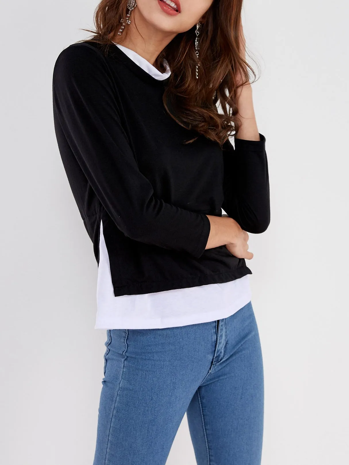Custom Round Neck Long Sleeve Slit Hem T-Shirts