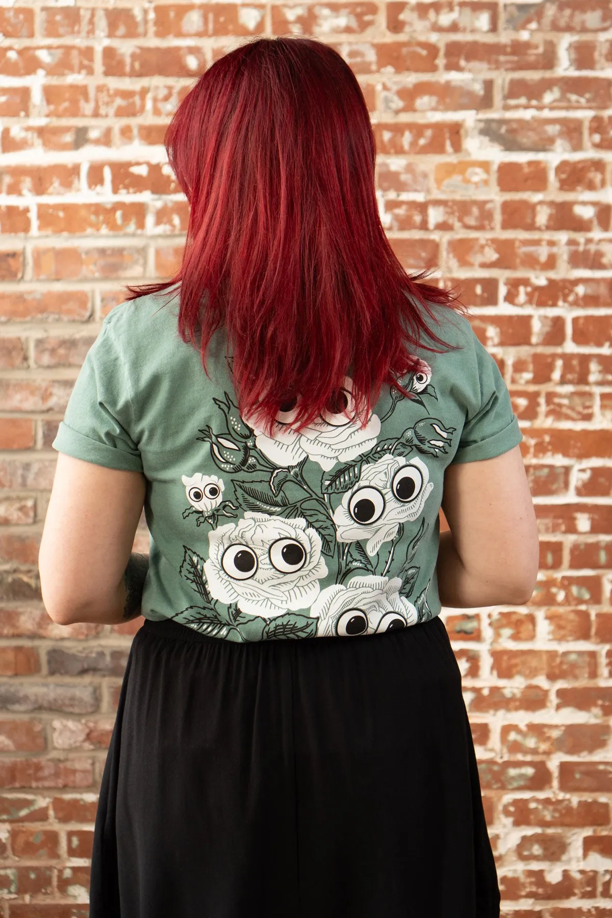Googly White Roses Pocket Tee