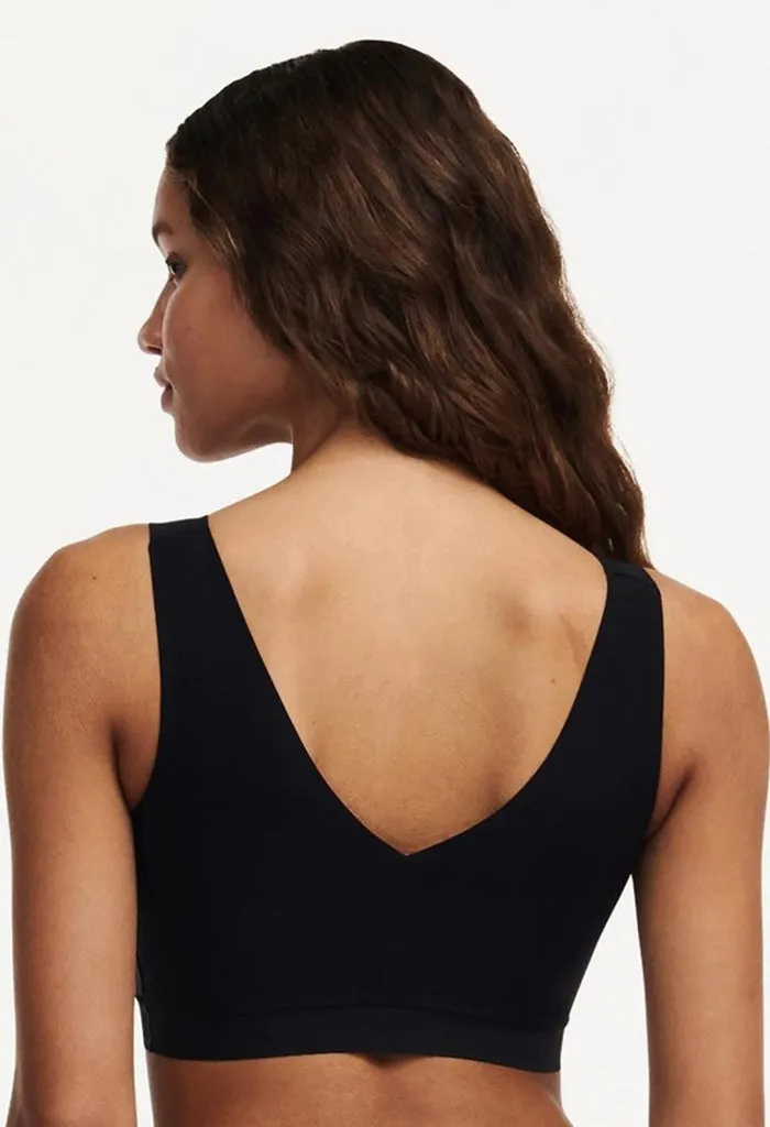 Padded V-Neck - Black